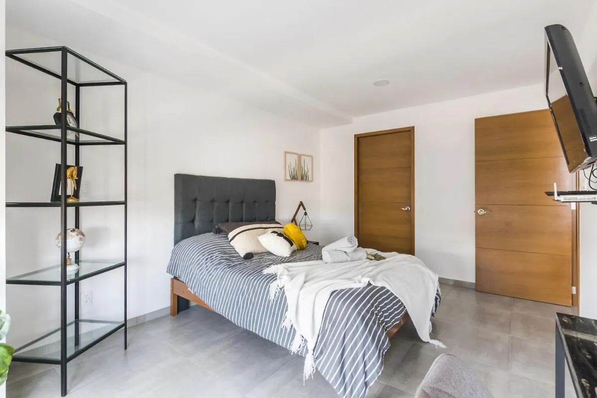 Central Balbuena Apartments Гвадалахара
